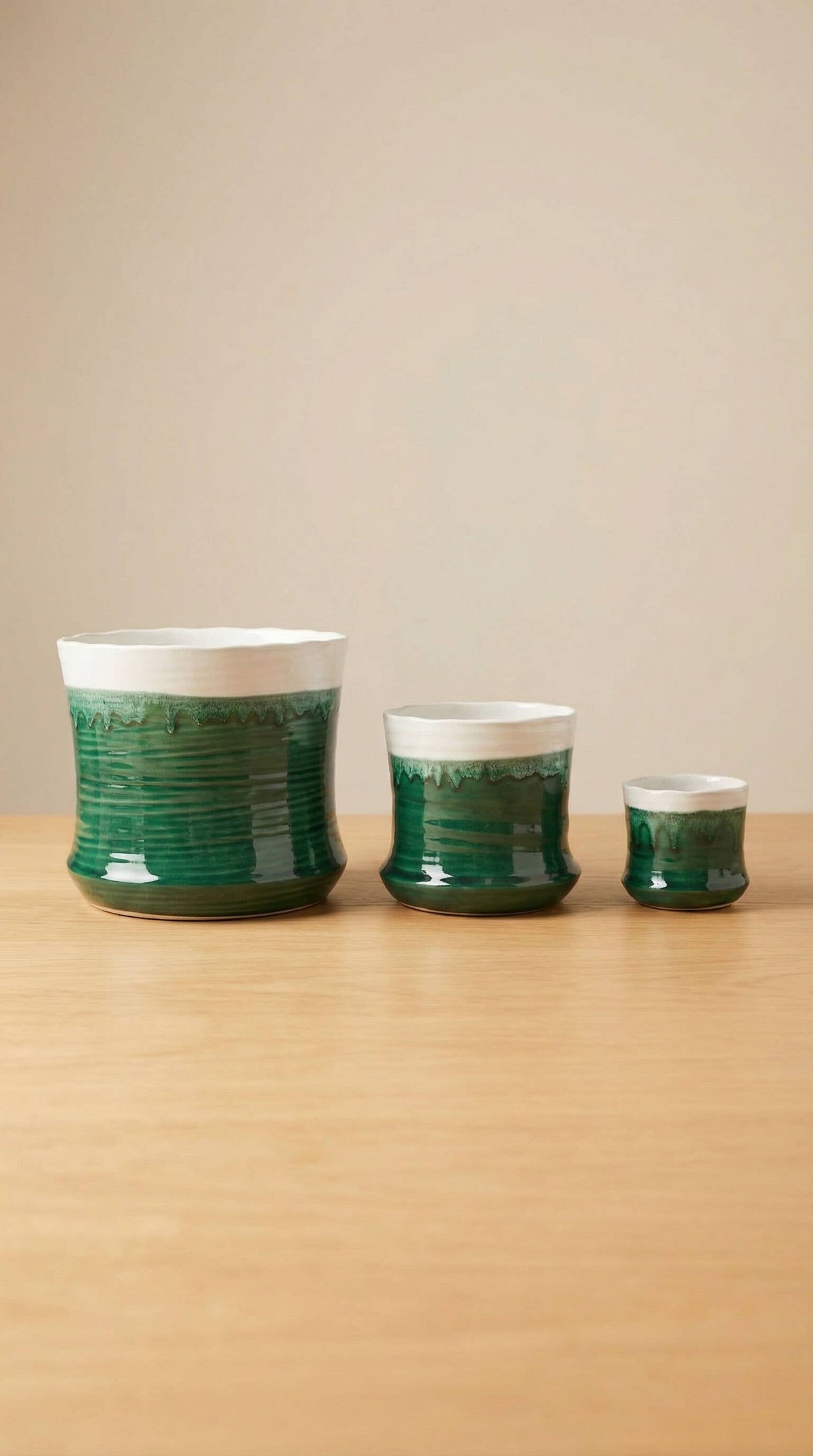 Ceramic Planter Pot, Green with Drainage - Thalia - Glass Garden Studio