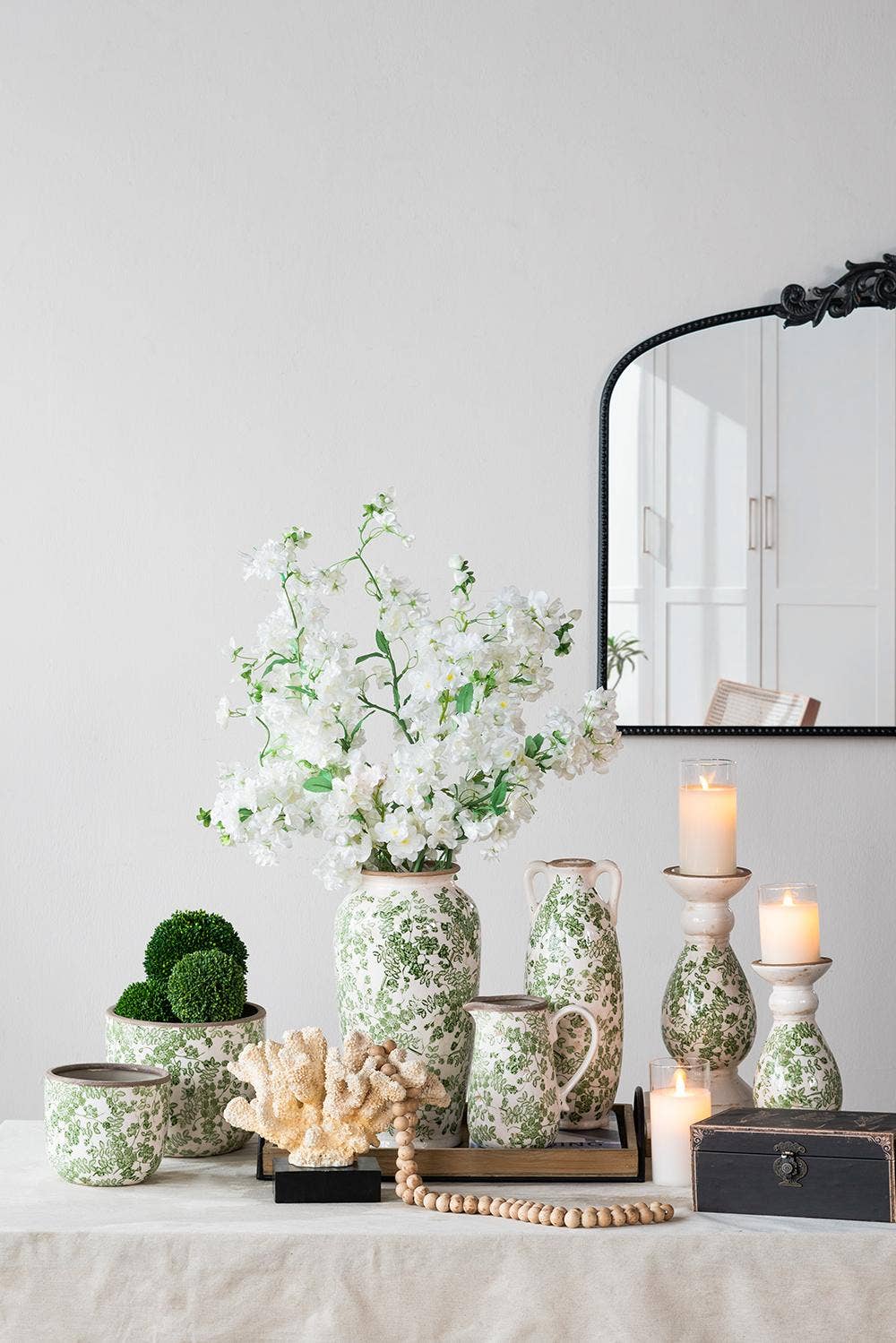 Green Flower Planter 8in - Glass Garden Studio