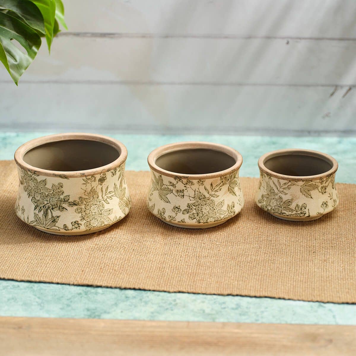 Stoneware Green Vintage Floral And Leaf Large Planter